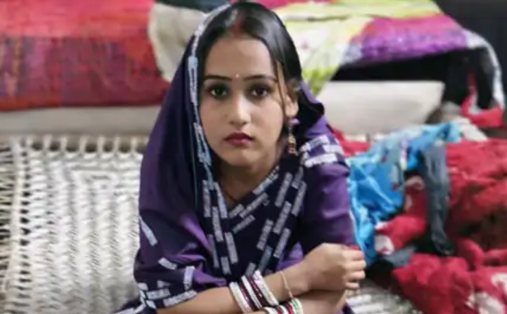 रोटी में जहर, रिश्तों में धोखा: भांजे के प्यार में बहू बनी कातिल, सास की ली जान रोटी में जहर, रिश्तों में धोखा: भांजे के प्यार में बहू बनी कातिल, सास की ली जान