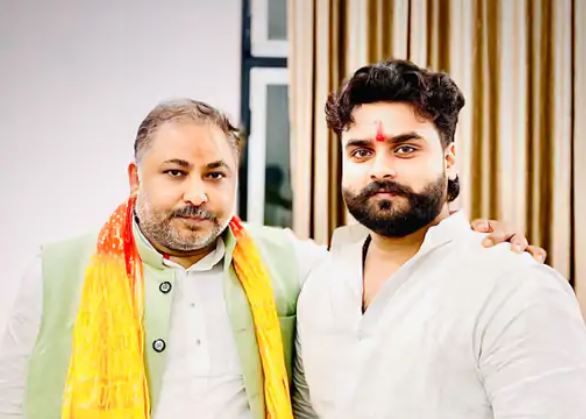 सुवेंदु अधिकारी के PA हत्याकांड में बड़ा खुलासा: अयोध्या से पकड़ा गया संदिग्ध, राजनीति में एंट्री की थी तैयारी सुवेंदु अधिकारी के PA हत्याकांड में बड़ा खुलासा: अयोध्या से पकड़ा गया संदिग्ध, राजनीति में एंट्री की थी तैयारी