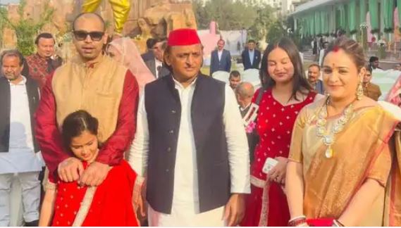 लखनऊ में अखिलेश यादव के भाई प्रतीक यादव का निधन, 38 की उम्र में ली अंतिम सांस updated लखनऊ में अखिलेश यादव के भाई प्रतीक यादव का निधन, 38 की उम्र में ली अंतिम सांस updated
