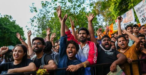 JNU का सख्त संदेश: जंतर-मंतर पहुंचे तो कार्रवाई तय