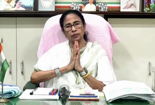 ‘जो अब भी पार्टी के साथ हैं, उन्हें सलाम’, ममता बनर्जी का भावुक संदेश; बीजेपी पर लगाए गंभीर आरोप ‘जो अब भी पार्टी के साथ हैं, उन्हें सलाम’, ममता बनर्जी का भावुक संदेश; बीजेपी पर लगाए गंभीर आरोप