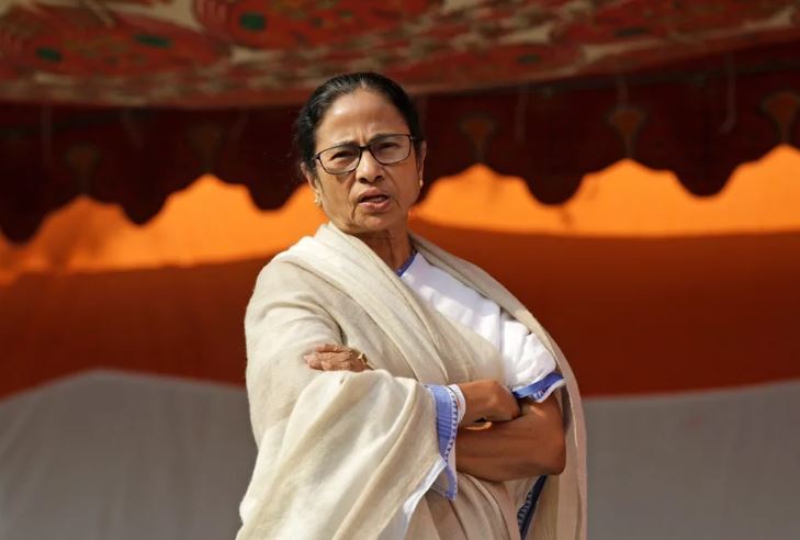 ‘मुझे रोकना है तो मारना पड़ेगा’, बागियों पर बरसीं ममता बनर्जी; बोलीं- हिम्मत है तो BJP में शामिल होकर दिखाओ ‘मुझे रोकना है तो मारना पड़ेगा’, बागियों पर बरसीं ममता बनर्जी; बोलीं- हिम्मत है तो BJP में शामिल होकर दिखाओ