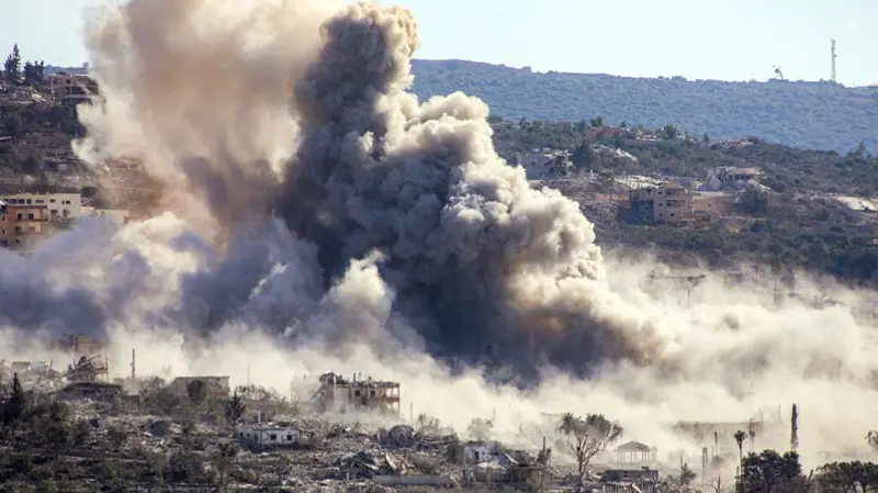Israel Lebanon Airstrikes: दक्षिणी लेबनान में फिर इजराइली हमले, कई इलाकों को बनाया निशाना; समझौते के बावजूद जारी कार्रवाई Israel Lebanon Airstrikes: दक्षिणी लेबनान में फिर इजराइली हमले, कई इलाकों को बनाया निशाना; समझौते के बावजूद जारी कार्रवाई